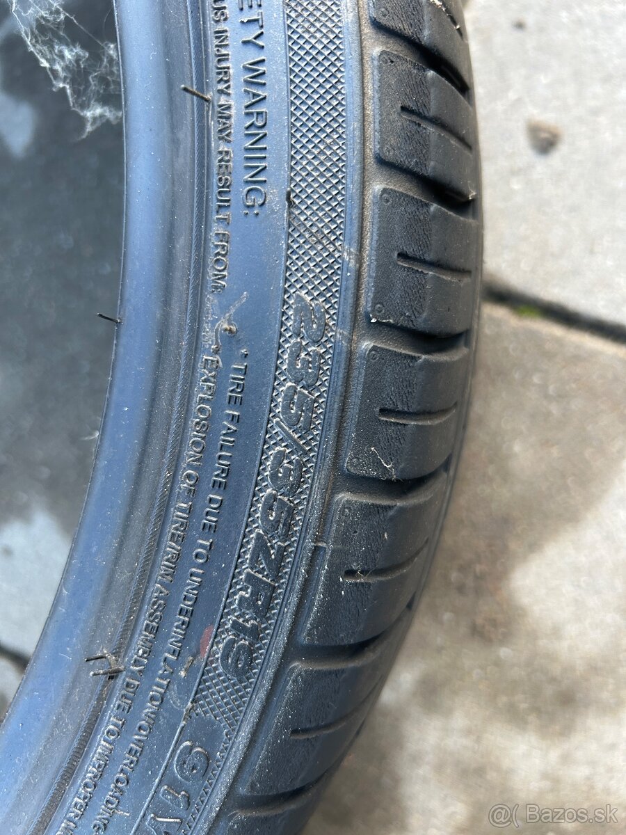 Pneumatiky 235/35r19 - 10