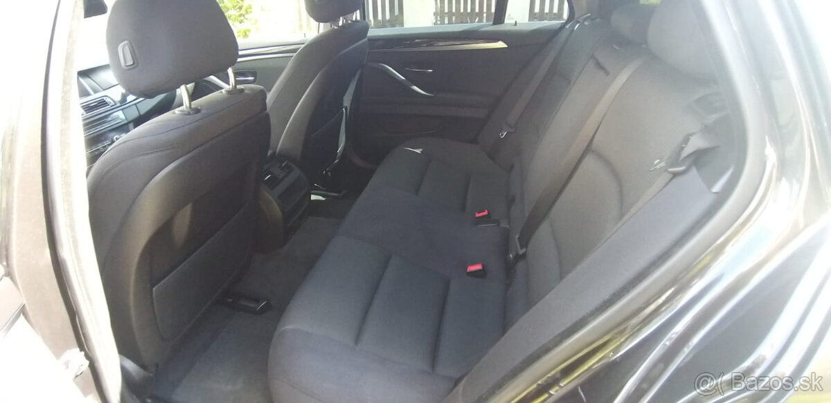 BMW F11 520d xDrive 2015 - 10