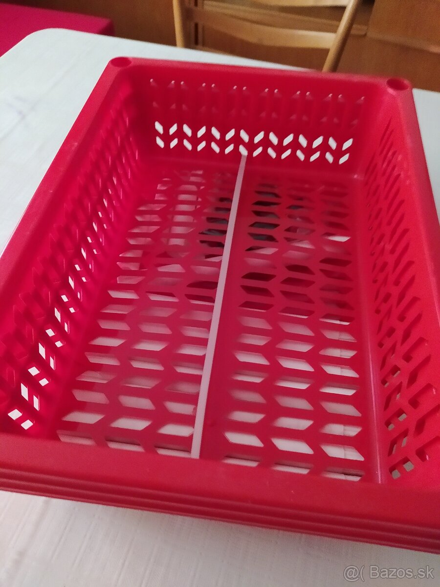 polička, kbelíčky UH, dózičky, stojan-vozík - 10