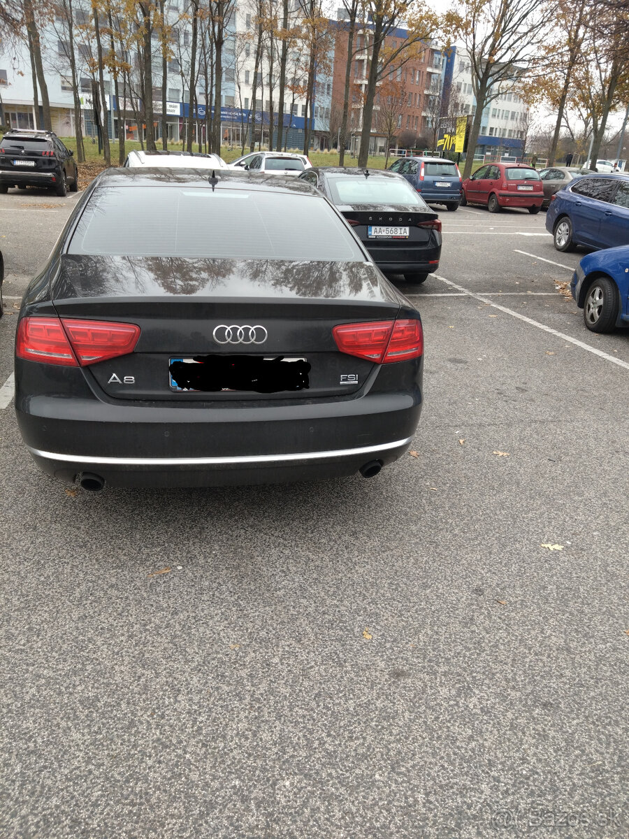 Audi A8 - 10