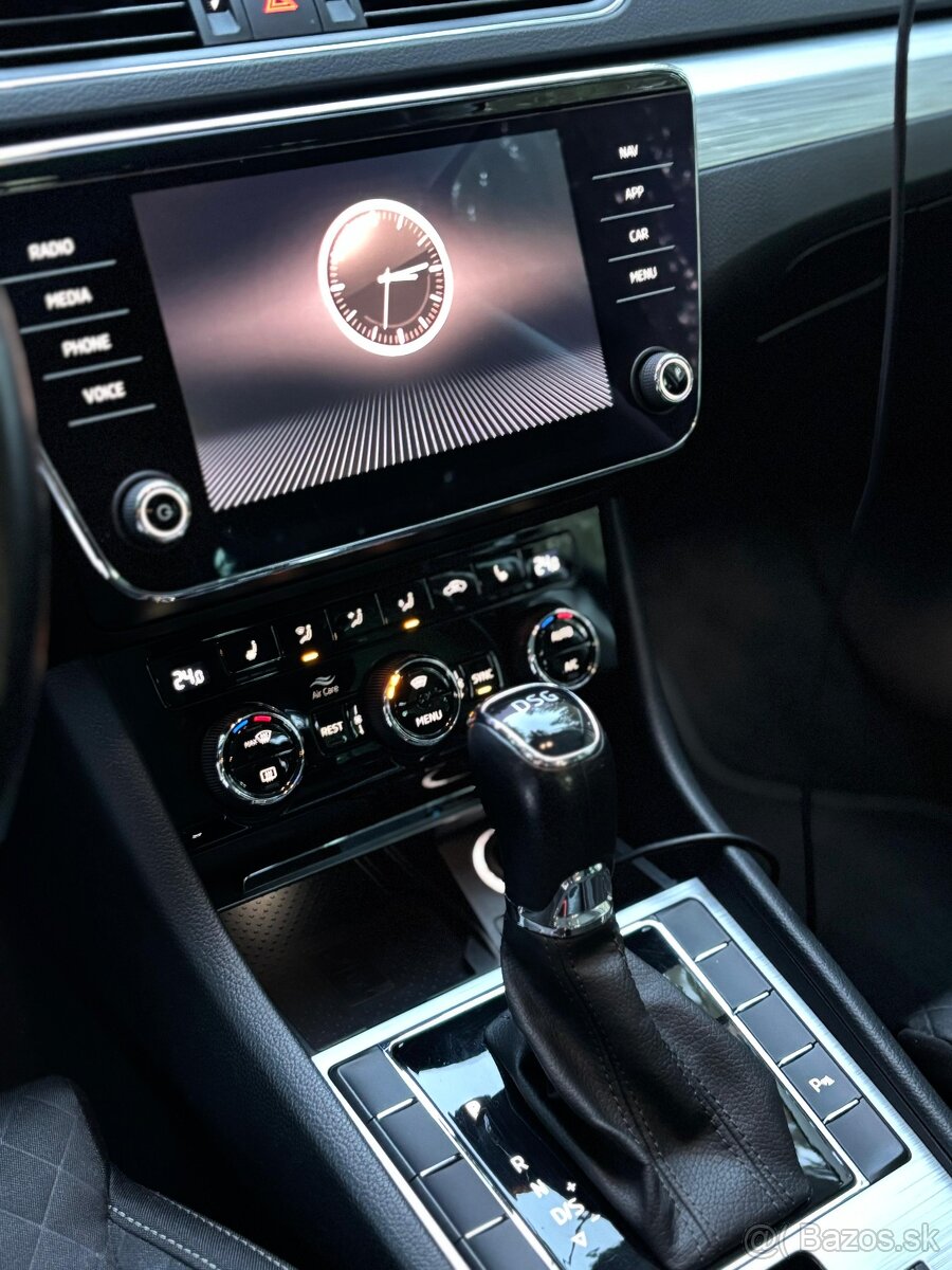 Skoda Superb Combi 2.0TDI - 10