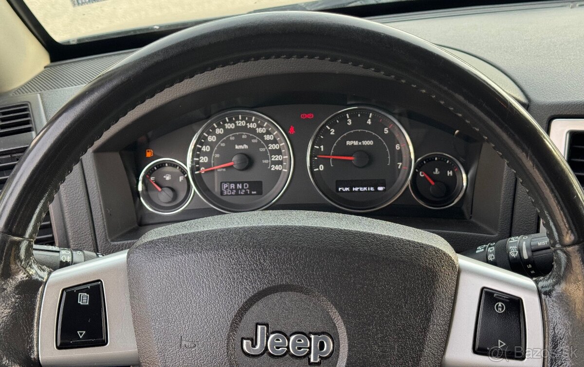 JEEP GRAND CHEROKEE 3.0 CRD LAREDO - 10