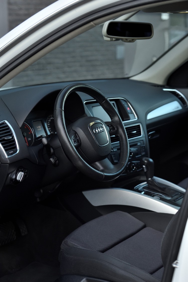 Audi Q5 2.0 TDI 170k DPF quattro S tronic - 10