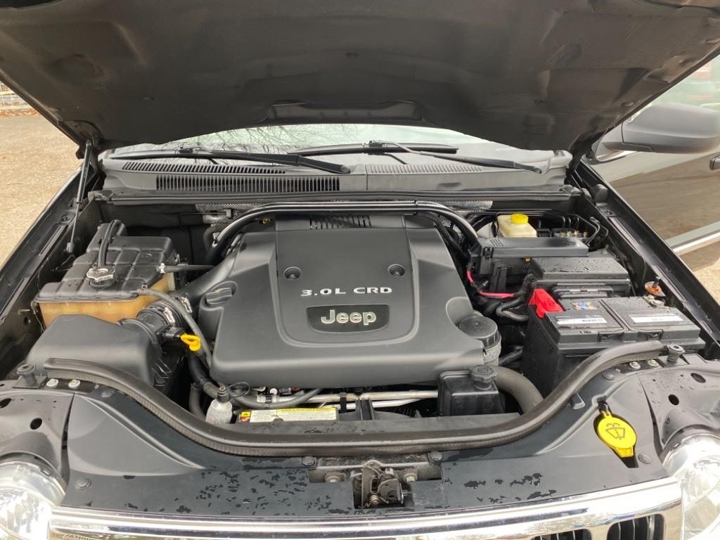 rozpredám: Jeep Grand Cherokee model WK 3.0 CRD 4x4, Automat - 10