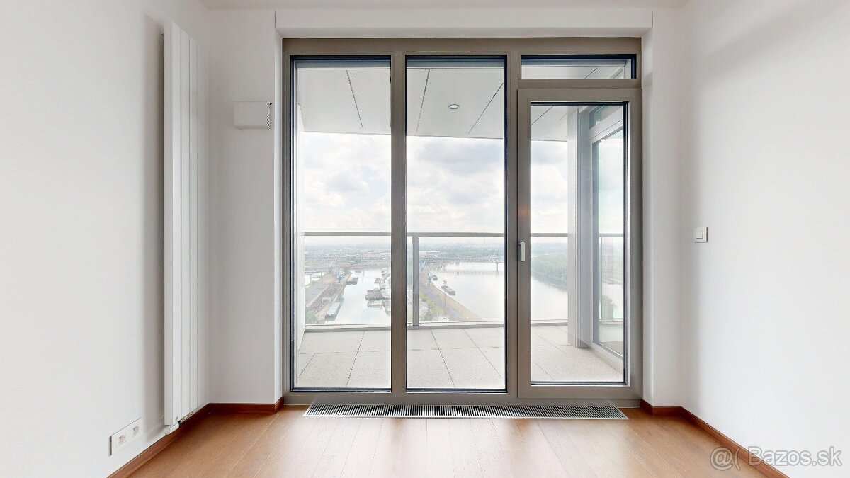 2i byt - Eurovea Tower - 10