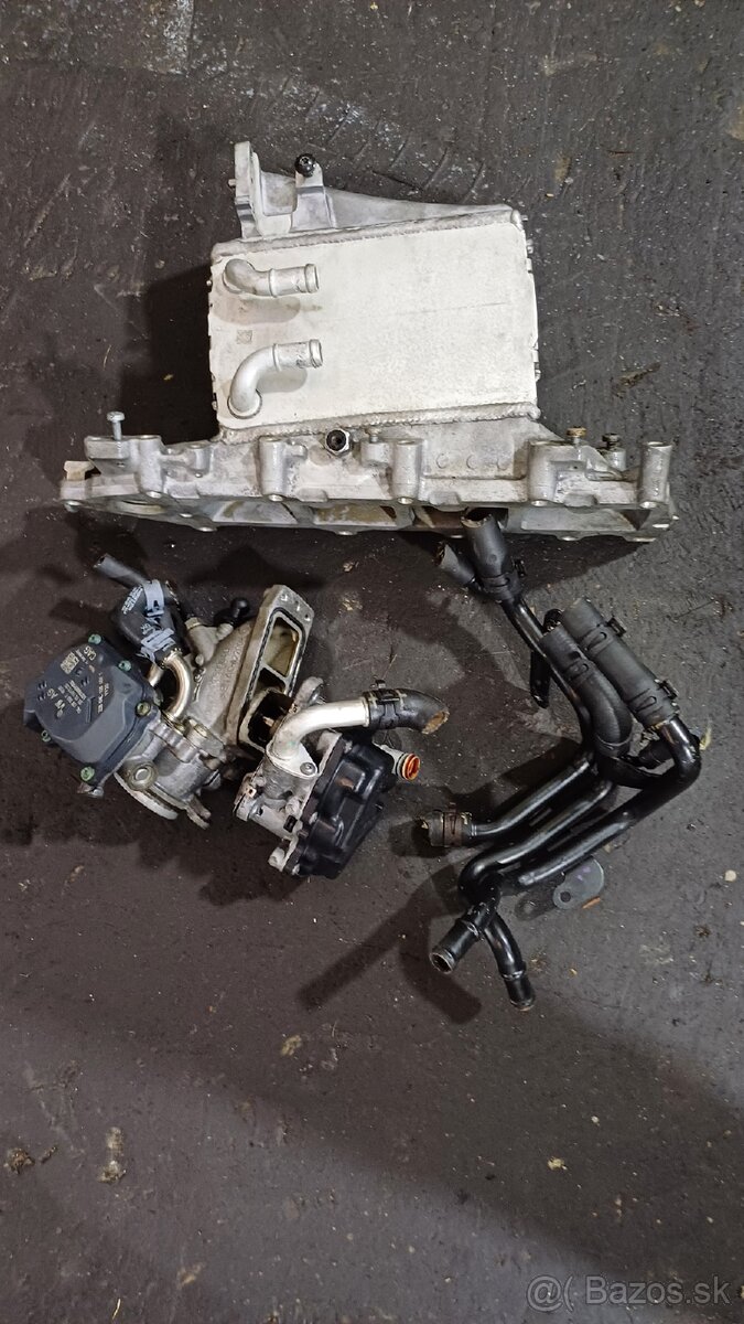 Predám sacie potrubie 04L129766AL - 10