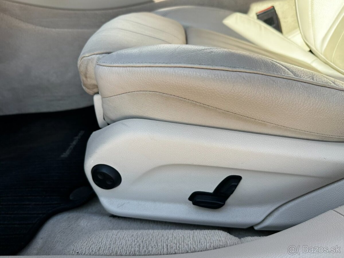 Mercedes-Benz E 220 d 4MATIC AllTerrain - 10