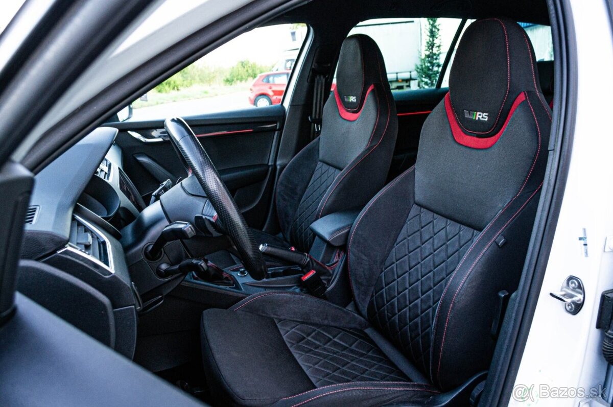 Škoda Octavia Combi 2.0 TDI RS DSG 4x4 - 10