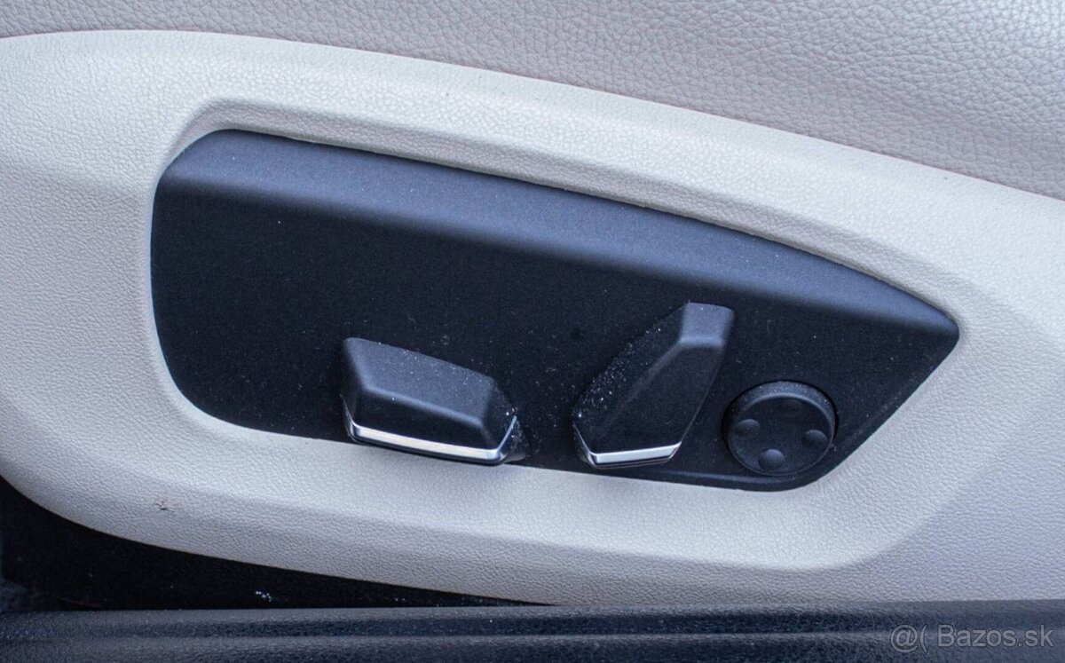 BMW 520d xDrive Touring F11 A/T - 10