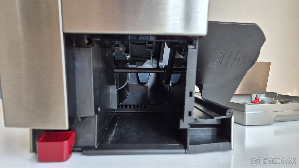 Kávovar DeLonghi PrimaDonna Deluxe - 10