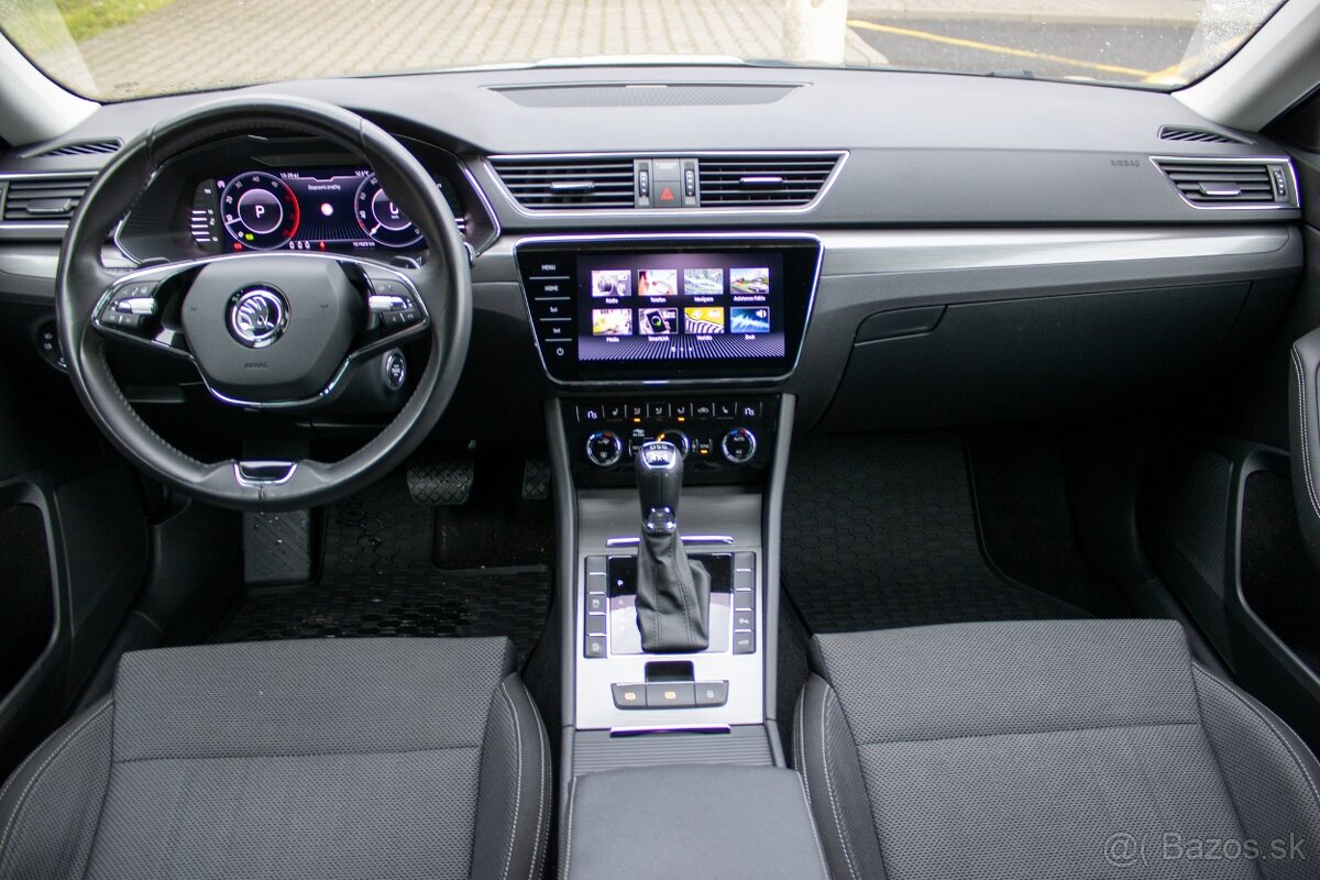 Škoda Superb Combi - 10