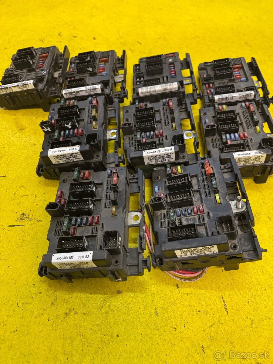 Citroën C8 2002-2008 okno kufra,mechanizmus spúšťania okna - 10