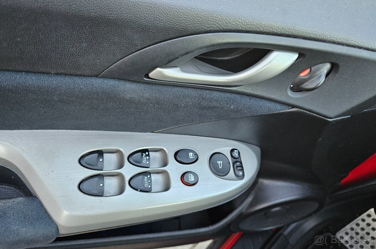 Honda Civic 1.8 103kw V-Tec FL2009 - 10