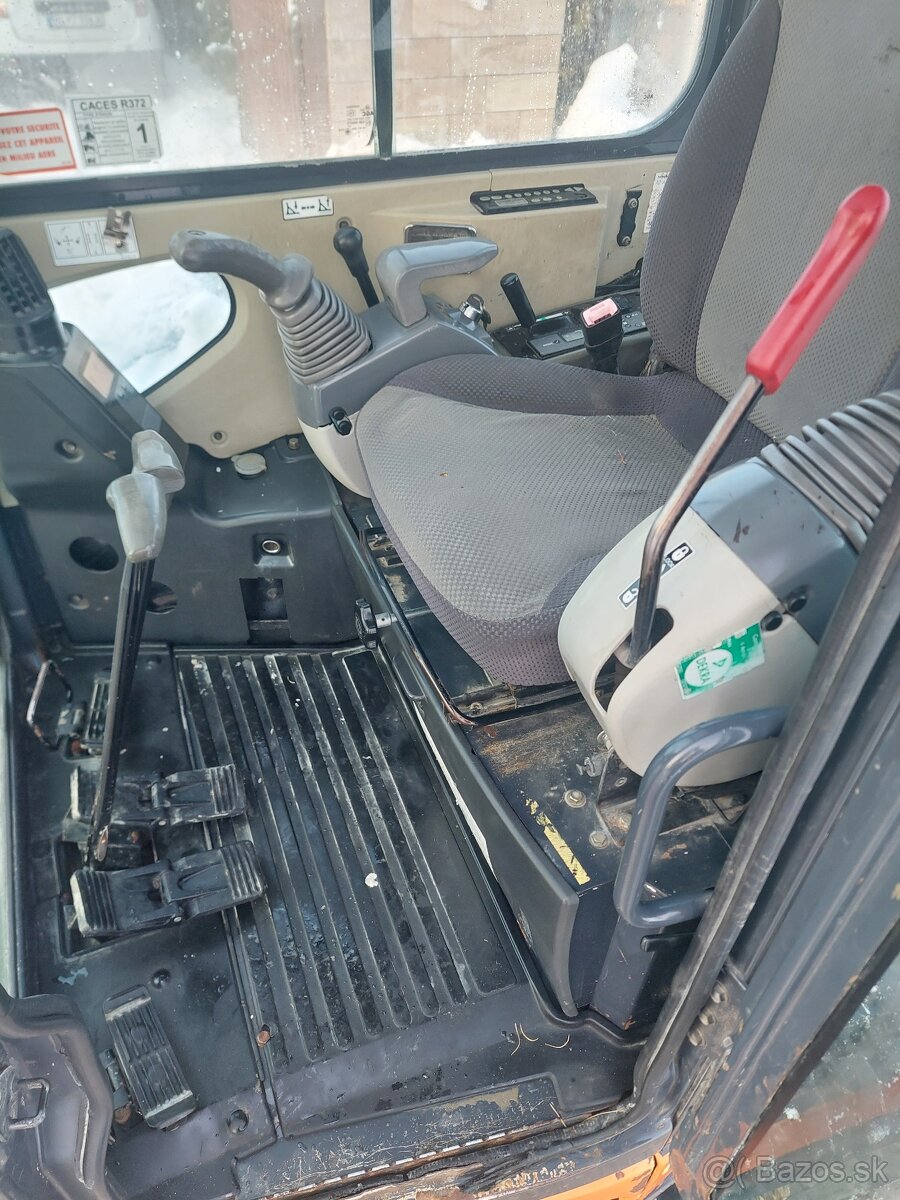 Minibager Hitachi ZX 30 - 10