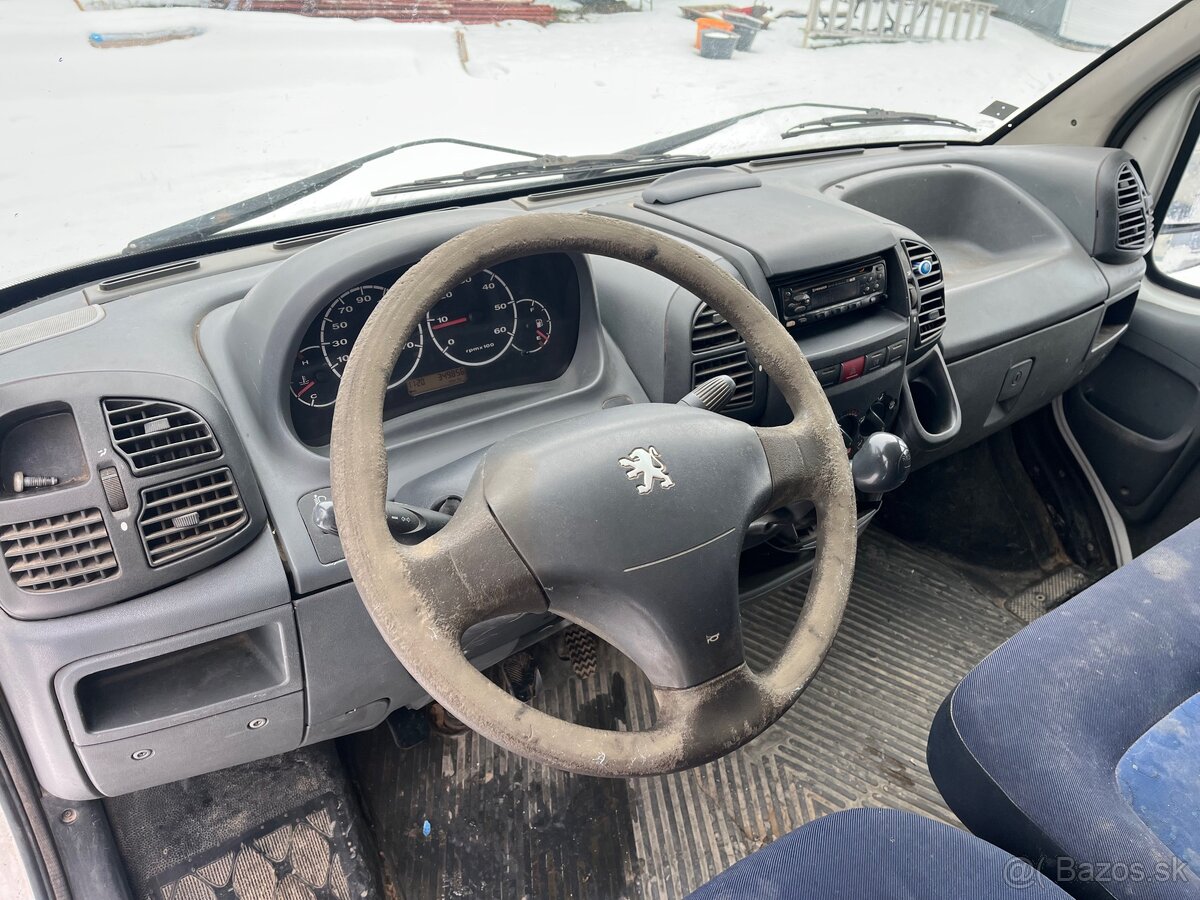 Peugeot Boxer 2,8 - 10