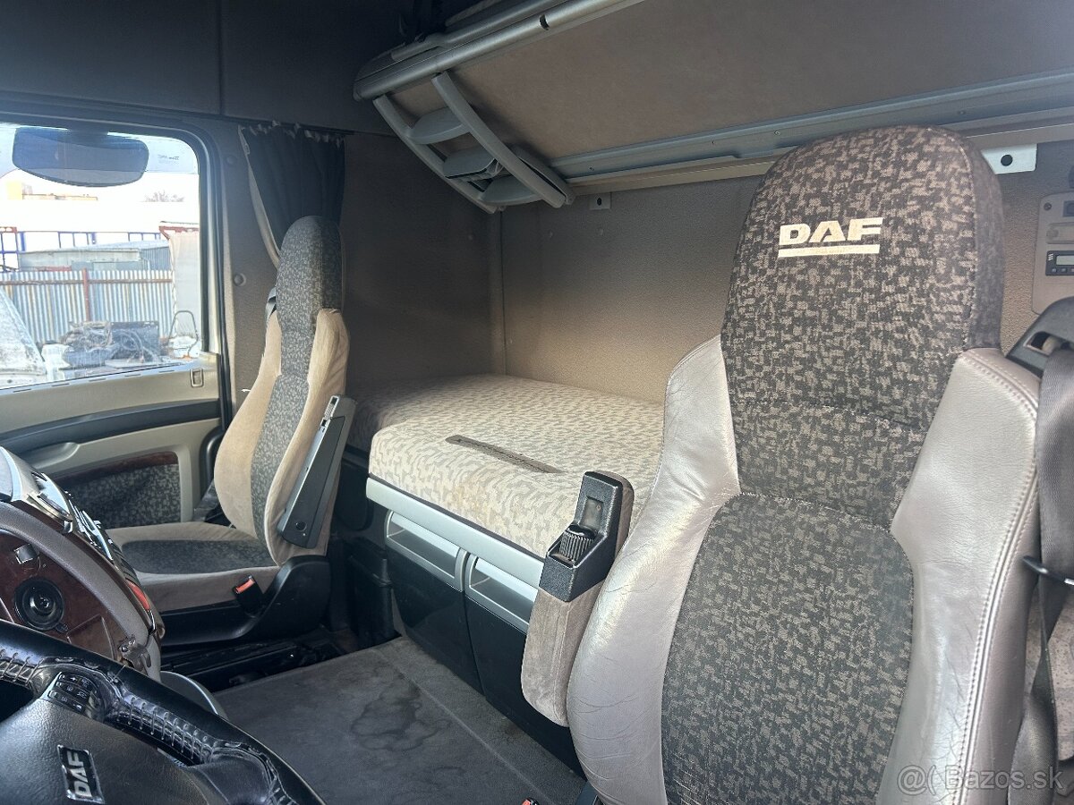 DAF XF 105.460 6x2 Lowdeck - 10