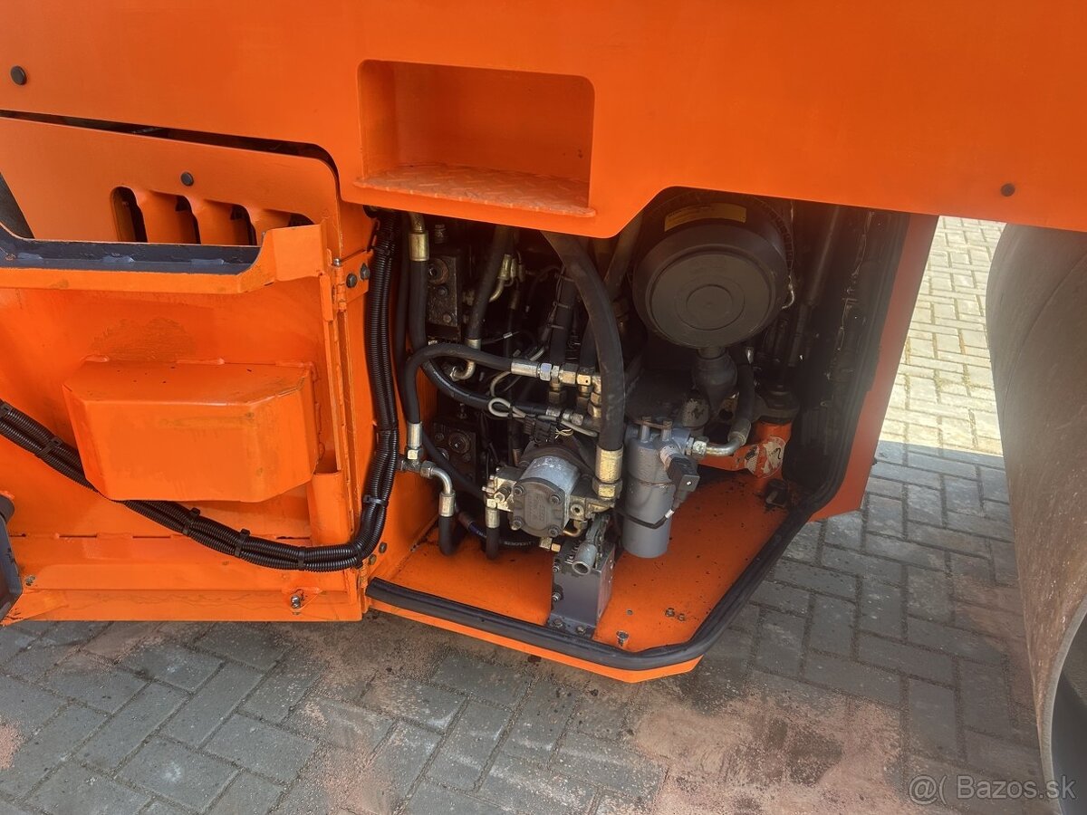 HAMM DV 90 VO vibrační válec - 10