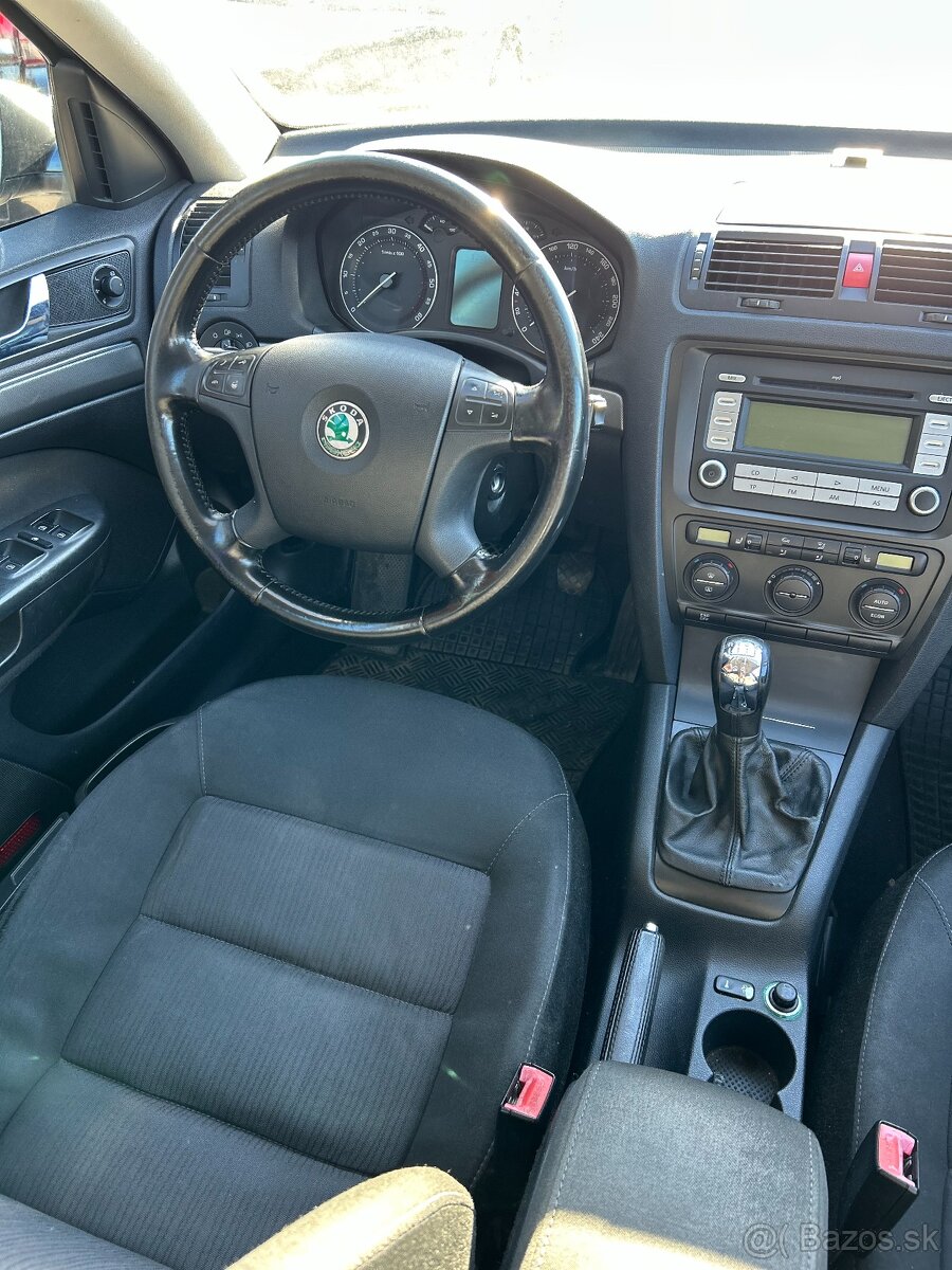 Škoda octavia combi 1,9TDI 77kw,M5,diesel - 10