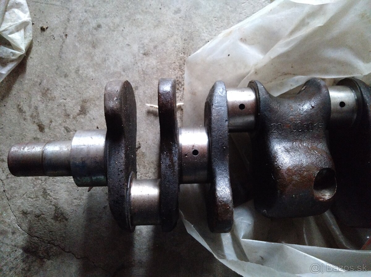 kľukový hriadeľ GAZ 69, Volga 21, UAZ - 10