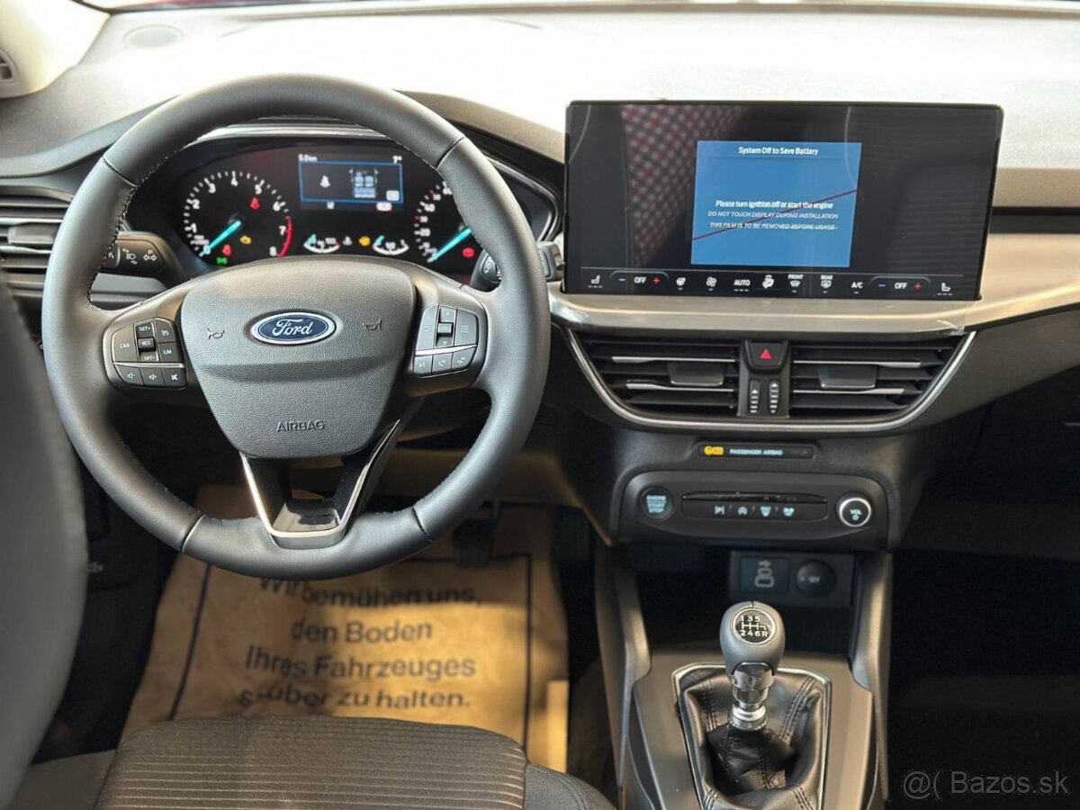 Ford Focus 1.0 EcoBoost Trendy - 10