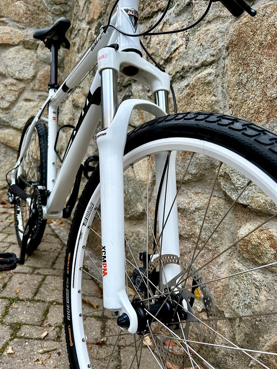 KTM Ultra 26” M - 10
