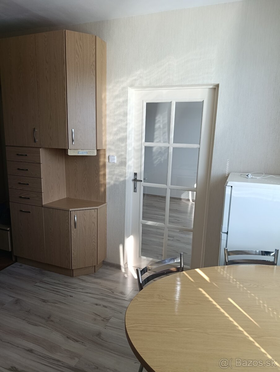 1 izbový byt - 10