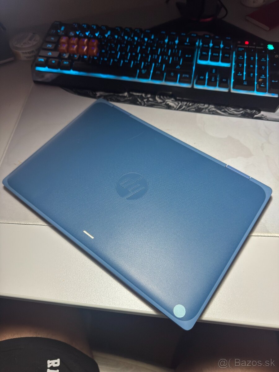 HP 2v1 Notebook+Tablet Dotykový,3.1GHz/8GB,SSD 128GB,8h+ - 10