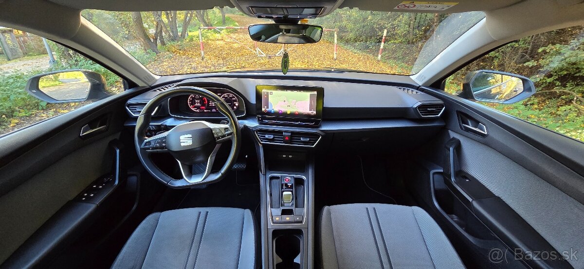 Seat Leon 1.5 eTSI Style DSG LED r.v. 2022 - 10