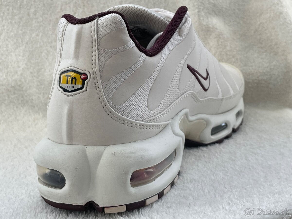 Nike Air Max Plus Premium - 10