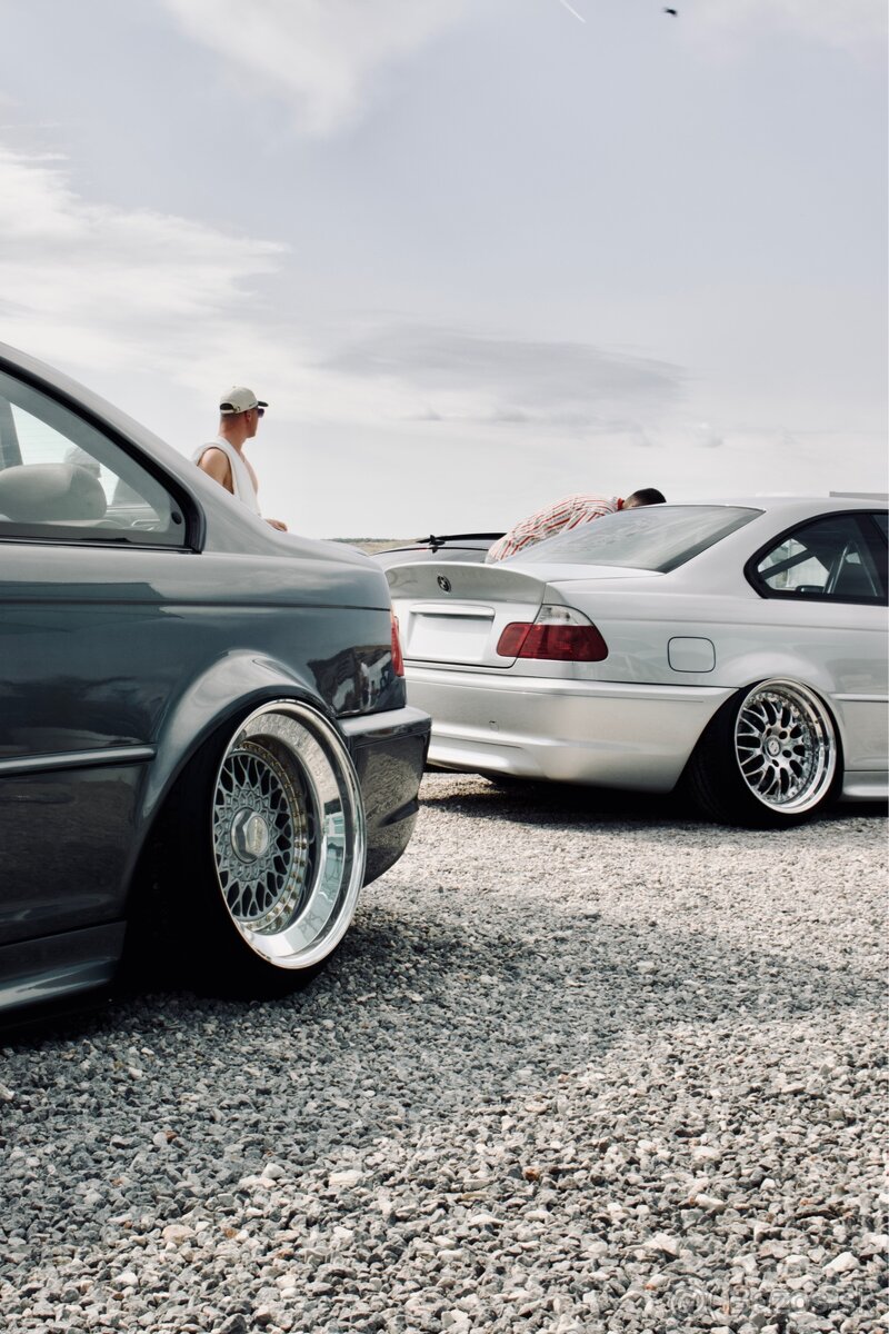 Graphic - Photo & Video production - Social media manager - 10