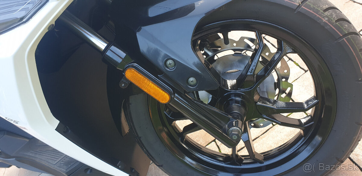 Skúter SYM JET14 125i ABS len 1 213 km - 10