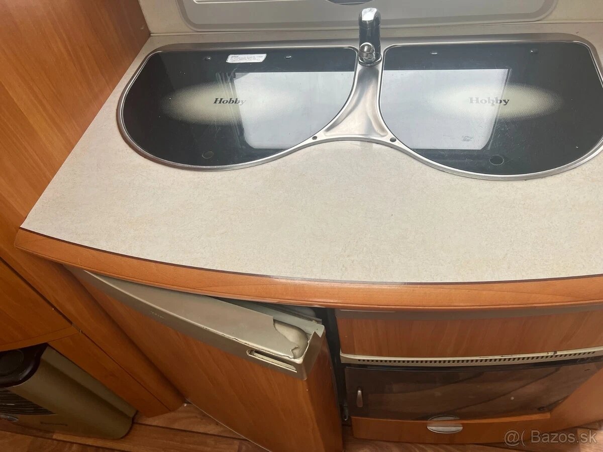 Karavan obytný prives Hobby Vip 2010 - 10