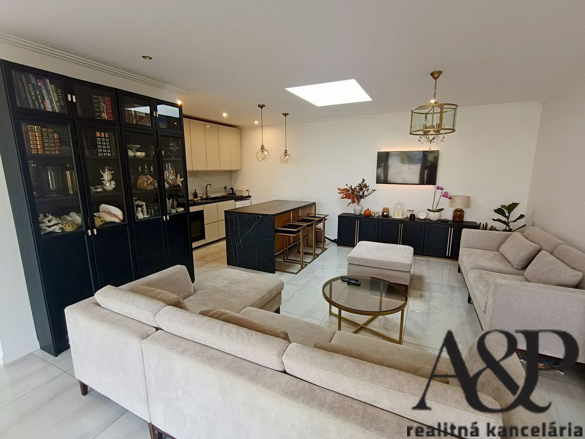 NOVOSTAVBA - 4 IZB. RD, POZEMOK 354M2, KOSTOLIŠTE, okr. MALA - 10