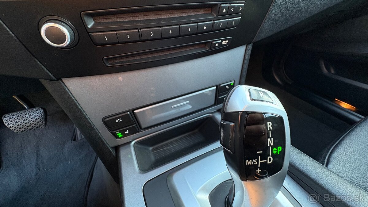 BMW Rad 5 530 xd A/T - 10