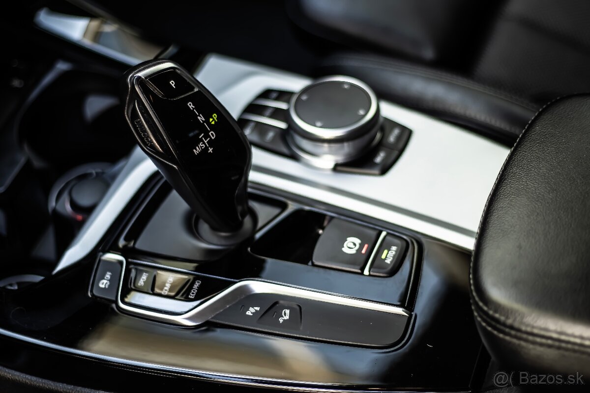 BMW X3 xDrive 2.0 d - 10