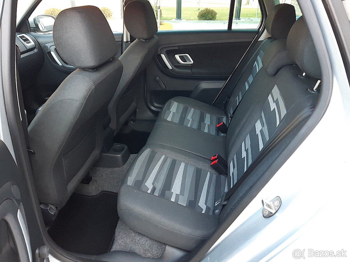 Škoda Fabia Combi 1.9 TDI PD Sport77KW - 10