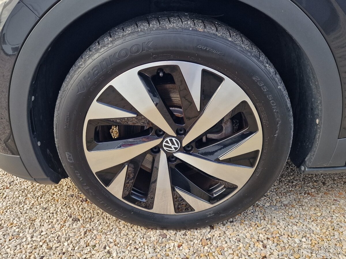 VOLKSWAGEN ID.4 PERFORMANCE UPGRADE, 77KWH, 1ST - 10