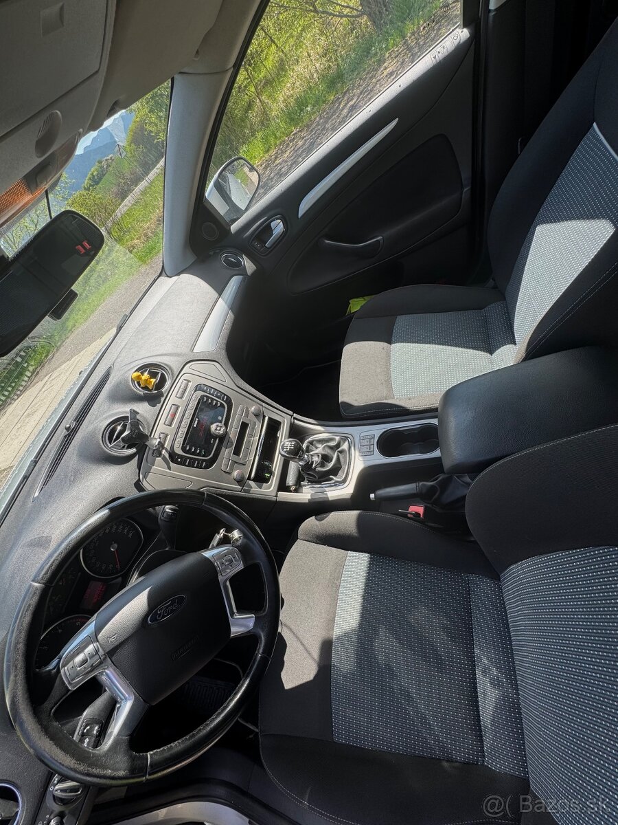 Ford mondeo mk4 2.0 TDcI - 10