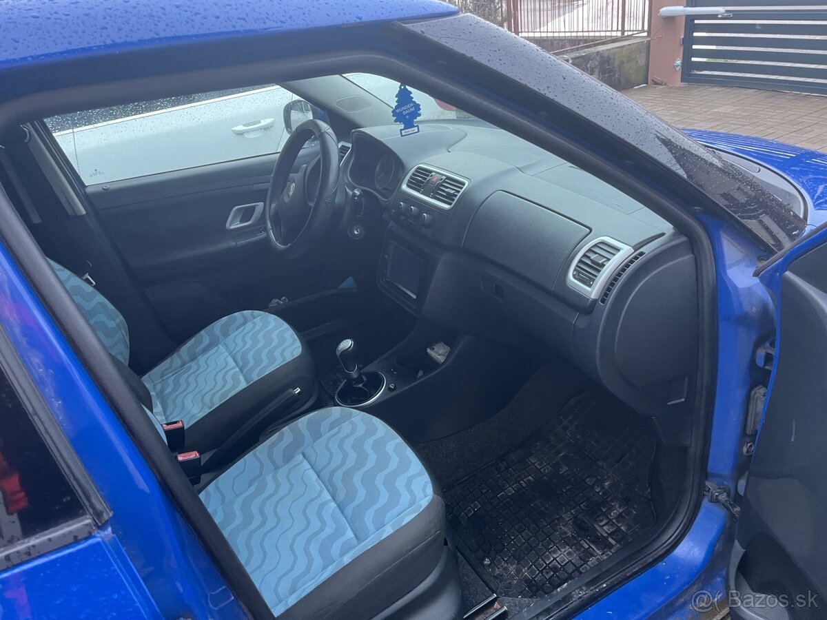 Škoda fabia 2 combi 1,9 TDi - 10