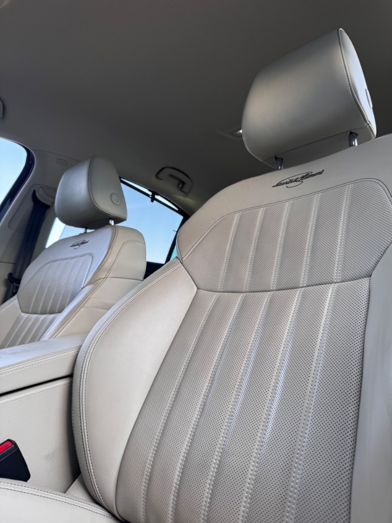 Škoda Superb 2.0 TDI SCR Laurin Klement 4x4 DSG - 10