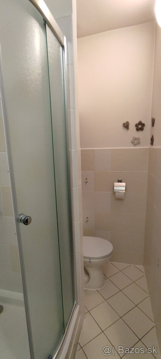 PRENÁJOM - 2-izbový byt - ŽILINA BULVÁR - 10