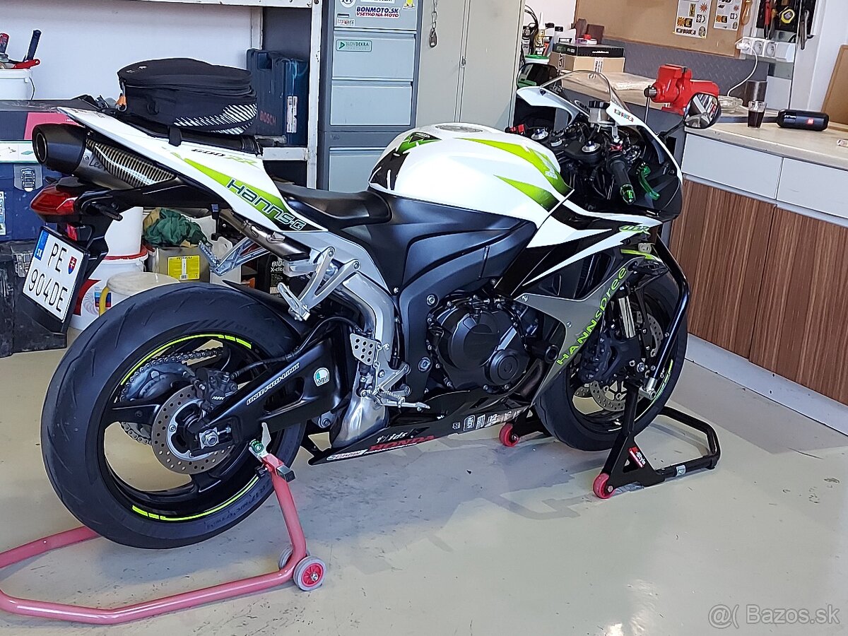 Predám Honda cbr 600rr 2008 - 10