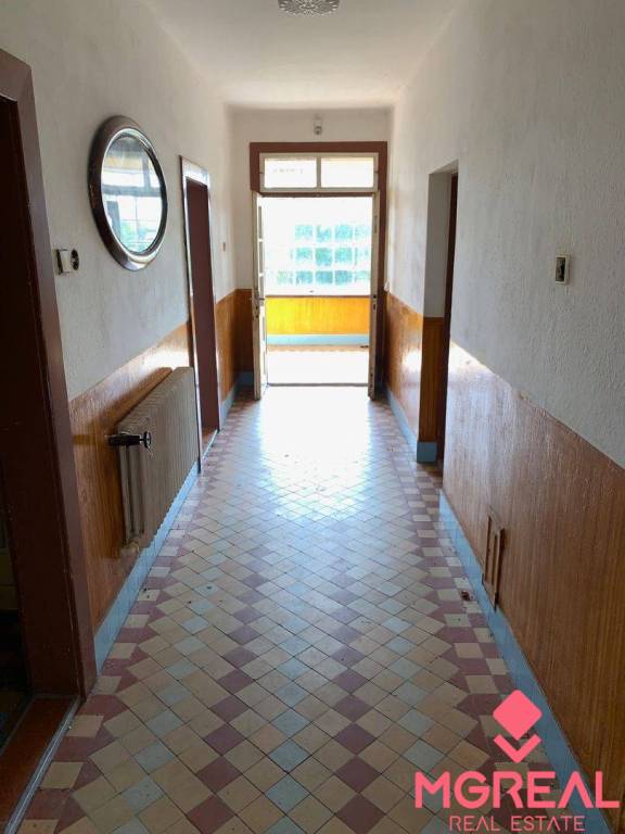 Na predaj dvojgeneračný 6 i RD vo V. Kršteňanoch - 10