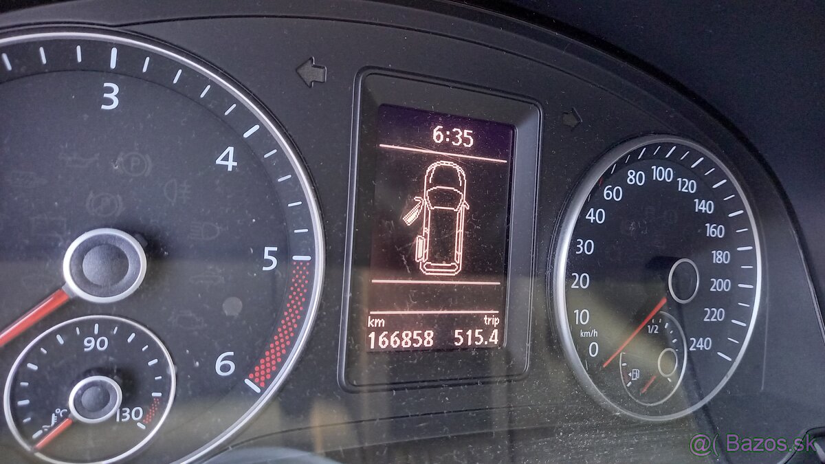 VOLKSWAGEN CADDY 2.0 TDI COMFORTLINE - 10