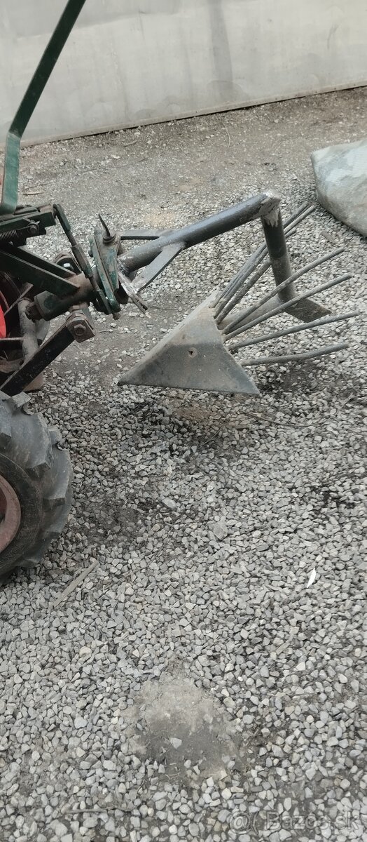 Malotraktor mi ni 070 - 10