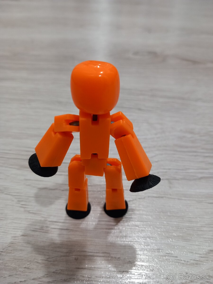 Predám hru stikbot s rozšírením - 10