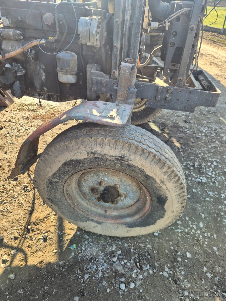 Zetor prevodovka diferencial kolesa - 10