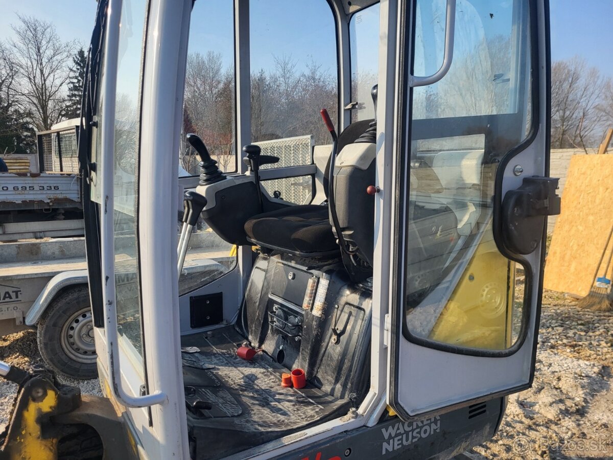 WACKER NEUSON ET 16 + AUTOCAR BR2 - 10