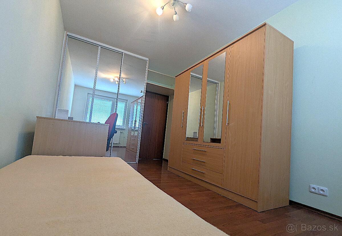 3 i. Ľubovnianska, Petržalka, blízko Draždiaku, OV, 73m2,Lo - 10