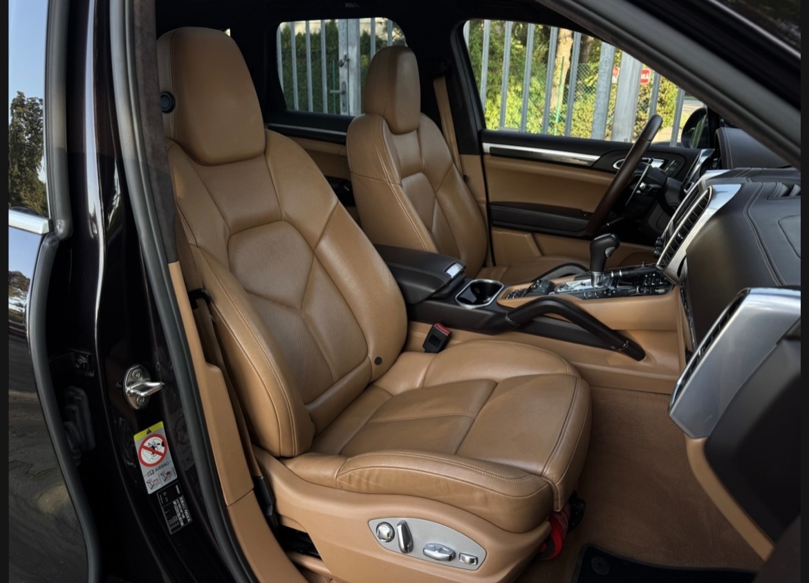 Porsche Cayenne turbo - 10